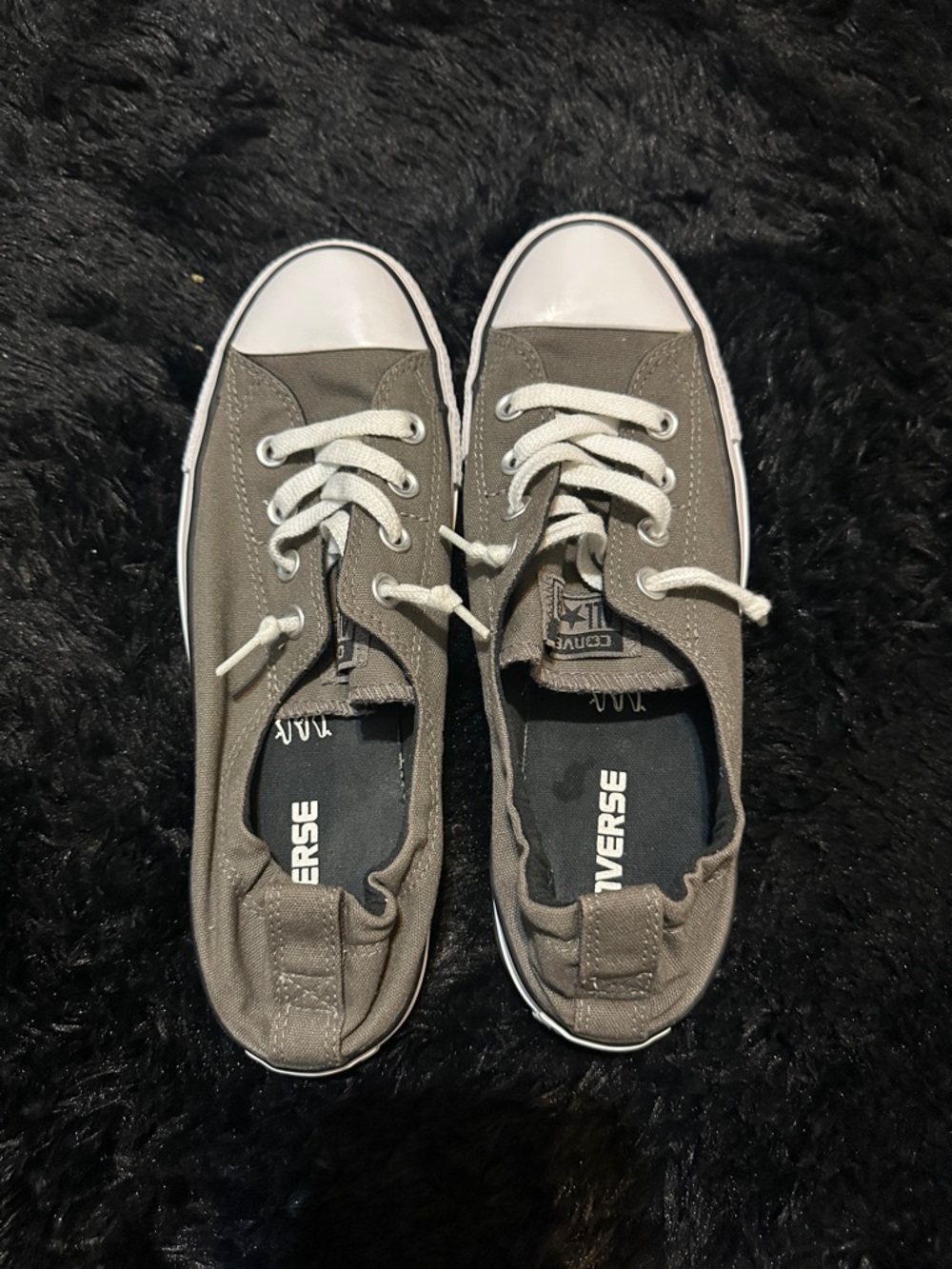 Converse Chuck Taylor’s shoreline Low Top Canvas Sneakers in Gray with White Toe